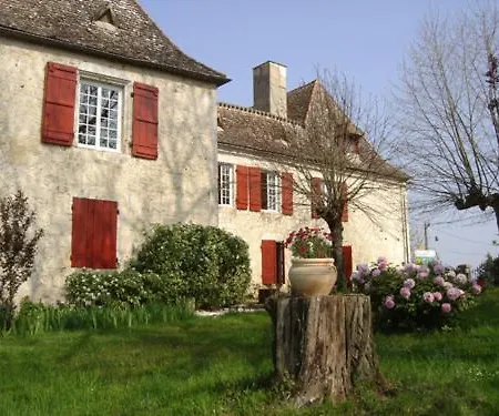 Chambres D'hotes La Gentilhommiere - Restaurant Etincelles Bed & Breakfast Sainte-Sabine-Born