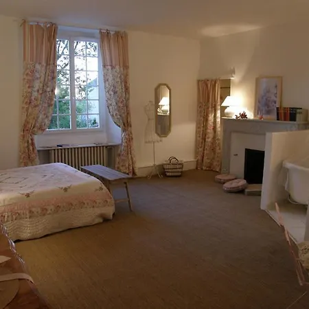 Bed & Breakfast Chambres D'hotes La Gentilhommiere - Restaurant Etincelles 3*
